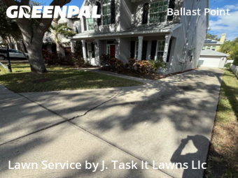 Lawn Cutting nearby Tampa, FL, 