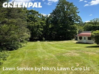 Lawn Cutting nearby Middletown, CT, 