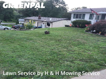Lawn Maintenance nearby Hazelwood, MO, 