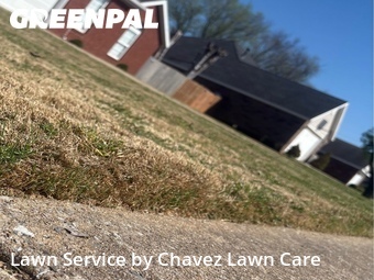 Lawn mowed in Lowell, 72745