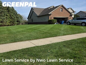 Grass Cutting nearby Perrysburg, OH, 