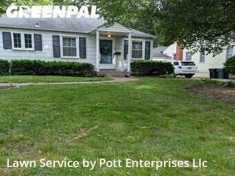 Lawn Cutting nearby Kirkwood, MO, 