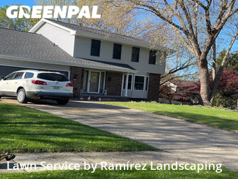 Lawn Mowing nearby West Des Moines, IA, 