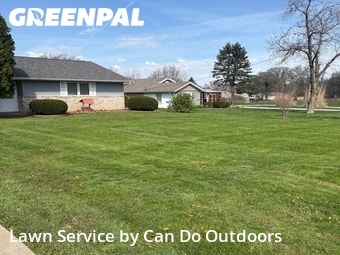 Yard Mowing nearby East Peoria, IL, 