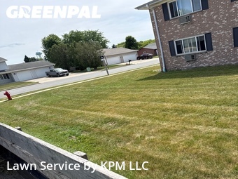 Lawn Service nearby Belgium, WI, 
