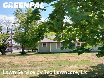 Grass Cutting nearby Baxter Springs, MO, 