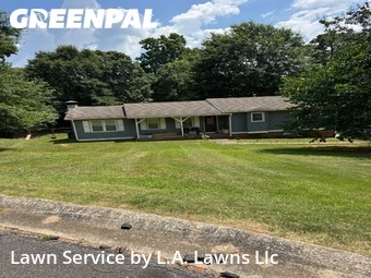 Lawn Mow nearby Woodstock, GA, 