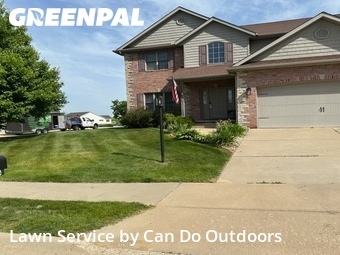 Lawn Care Service nearby Edwards, IL, 