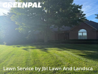 Lawn Maintenance nearby Highland Township, MI, 