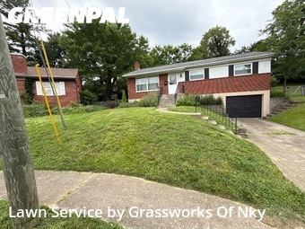 Lawn Mow nearby Fort Thomas, KY, 