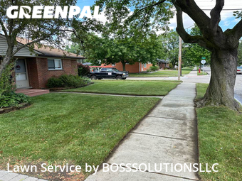 Lawn Mowing Service nearby Royal Oak, MI, 