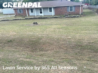 Lawn mowed in Augusta, 30906