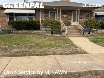 Yard Mowing nearby St Louis, MO, 