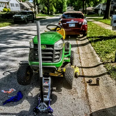 Mobile Wildwood Mower Repair / Snow Blower Photo 8