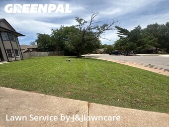 Yard Mowing nearby Edmond, OK, 