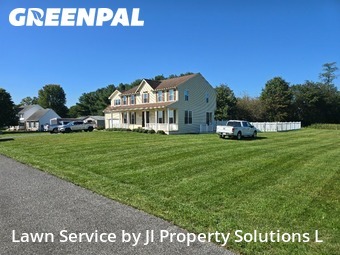 Garden Trimming in Middletown, 21769, Front Yard Mowing by Jl Property Solutions L, work completed in Nov , 2025