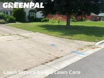 Lawn mowed in Green Bay, 54301