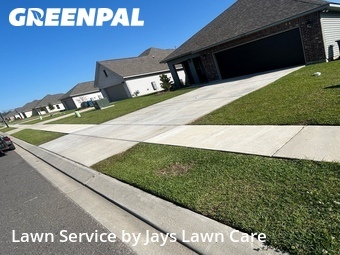 Grass Cut nearby Port Allen, LA, 