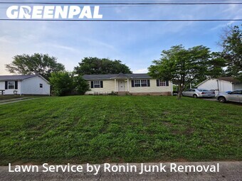 Lawn Mowing Service nearby Clarksville, TN, 