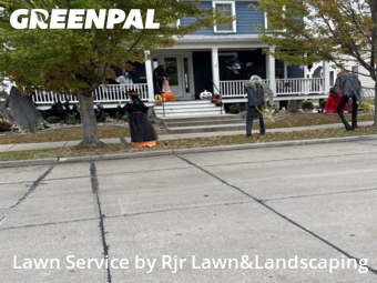 Lawn Mowing nearby Saint Charles, MO, 