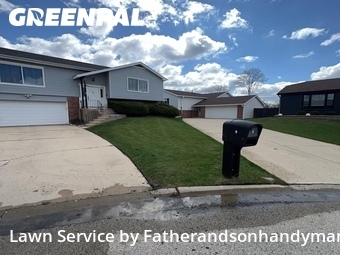 Lawn mowed in Streamwood, 60107
