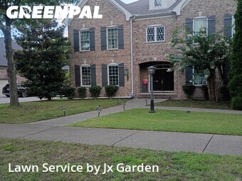Lawn mowed in Franklin, 37067