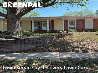 Grass Cutting nearby Florissant, MO, 