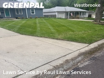 Lawn Mowing Service nearby Overland Park, KS, 