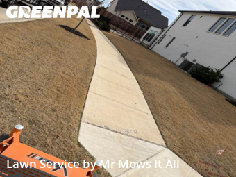 Lawn mowed in Frisco, 75035