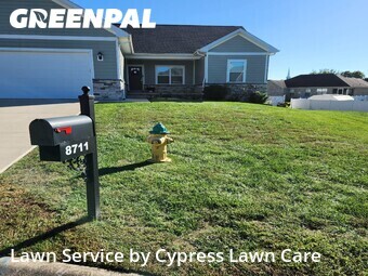 Lawn Mow nearby Charlestown, IN, 