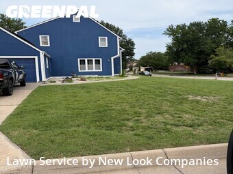 Lawn mowed in Derby, 67037