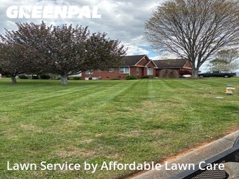 Yard Mowing nearby Maryville, TN, 