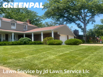 Grass Cut nearby St. Louis, MO, 