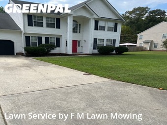 Lawn Care nearby Suffolk, FL, 