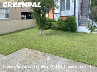 Lawn Mowing nearby North Miami, FL, 