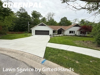 Lawn Mowing Service nearby Fort Wayne, IN, 