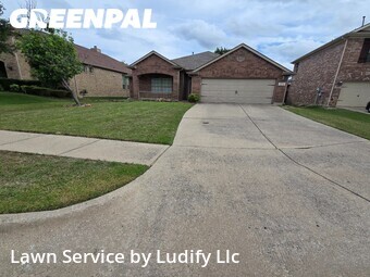 Lawn Mowing nearby Mc Kinney, TX, 