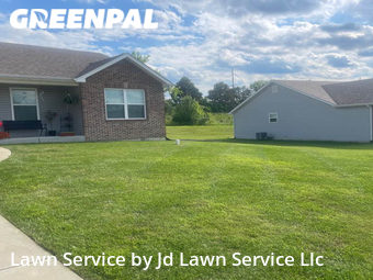 Lawn Mowing Service nearby Hillsboro, MO, 