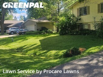 Lawn Care Service nearby Vadnais Heights, MN, 