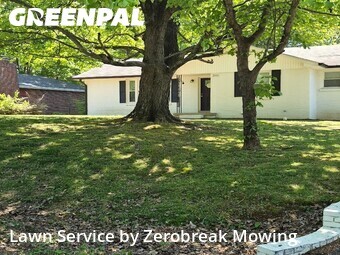 Lawn Mowing nearby Clarksville, TN, 