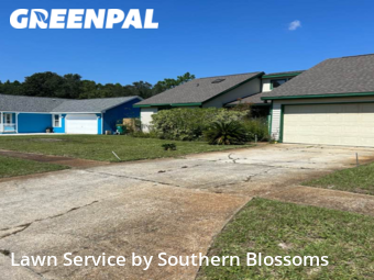 Lawn Mow nearby Mary Esther, FL, 