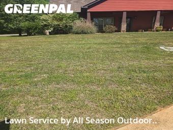 Lawn Mowing Service nearby Opelika, AL, 