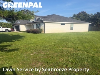 Lawn Mowing Service nearby Gulf Breeze, FL, 