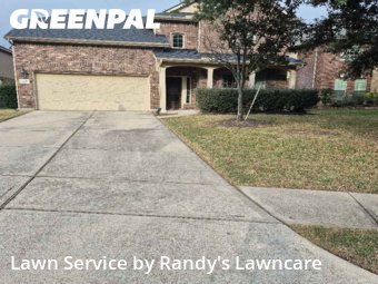 Grass Cut nearby Conroe, TX, 