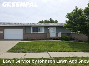 Lawn Cutting nearby Lincoln, NE, 