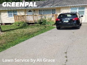 Lawn Mowing Service nearby Independence, MO, 