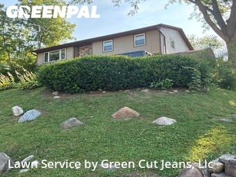 Lawn Care nearby Salem, IL, 