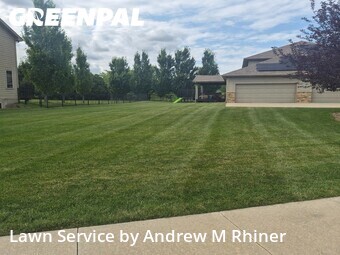 Lawn Mowing nearby Urbandale, IA, 