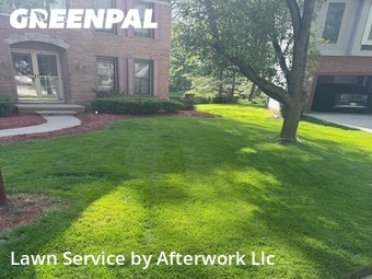 Lawn Mowing nearby Strongsville, OH, 