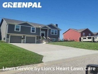 Lawn Cutting nearby Leavenworth, KS, 